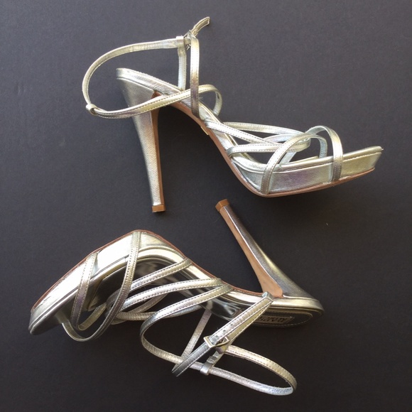 Badgley Mischka FIERCE Strappy Silver platform sandals heels SZ 7M Retail-$175 - Picture 6 of 12